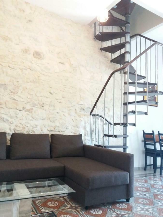 Ibla Baroque Loft Apartment รากูซา ภายนอก รูปภาพ